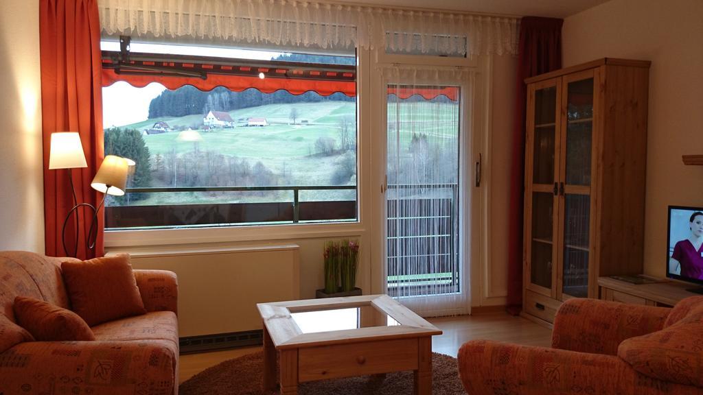 Waldblick Tonbach Apartman Baiersbronn Szoba fotó